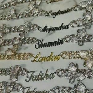 Custom Name 9mm Butterfly Cuban Link Chain Namplate Pink Butterflys Choker CZ Punk Miami Link Bling Bling Hip Hop Smycken för gåva