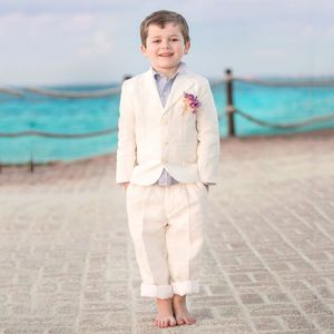 Plaża Beżowa Kwiat Boys Garnitury Dla Wesel Kids Clothing Blazer Not Ruched Lapel Morsing Groom Tuxedos 3pieces Kurtka + Spodnie + Kamizelka Chłopcy Formalne zużycie