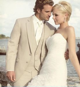 Beige Bräutigam Smoking Kerbe Revers Trauzeuge Hochzeit 3-teiliger Anzug Klassischer Herren-Business-Abschlussball-Party-Jacken-Blazer (Jacke + Hose + Krawatte + Weste) 2271