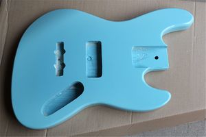 Factory Custom 4/5 Saiten Himmelblauer E-Bass-Korpus, kann nach Ihren Wünschen angepasst werden