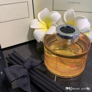 Parfüm Aile Tütsü Deodorant 165ml İngilizce Armut Kırmızı Gül Kokusu Sınırlı Edition Turuncu Çiçek En İyi Kalite