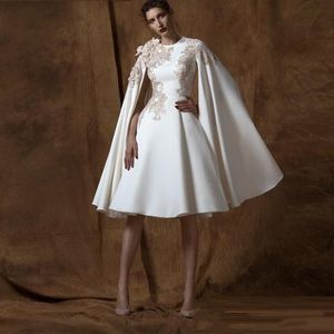 KRIKOR JABOTIAN 2019 PROM DRESSES CREW NECK Långärmad applikationer Kändisklänning Skräddarsydd Dubai Arabisk Tillfälle Vitkläder För Kvinnor