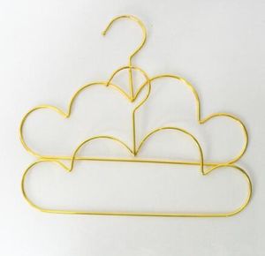 50PCS Nordic Style Cloud Hanger Metal Hanger Rack för barn Kids Scarf Handduk Kläder Arrangör