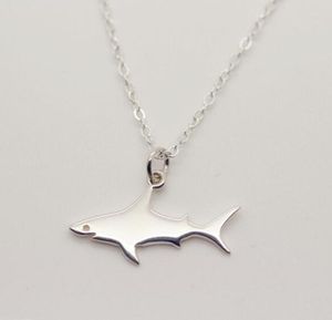Persönlichkeit Shark Anhänger Halskette Legierung Silber Farbe Einfache Meer Meer Tier Schmuck Nizza Geschenk Hip Hop Halsketten