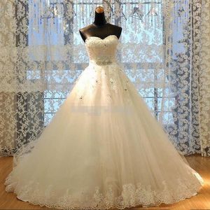 Verklig bild prinsessan a-line spets bröllopsklänningar romantiska brudklänningar rhinestones bländande kristall moderna bröllopsklänningar