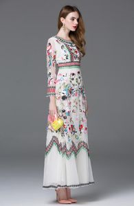고품질의 새로운 도착 여성 O 넥 긴 소매 자수 디자이너 우아한 맥시 활주로 드레스 2 색상