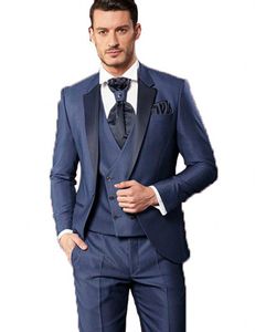Brand New Blue Groom Tuxedos Notch Lapel Groomsmen Mens Bröllopsklänning Utmärkt Man Jacka Blazer 3 Piece Suit (Jacka + Byxor + Vest + Tie) 1672