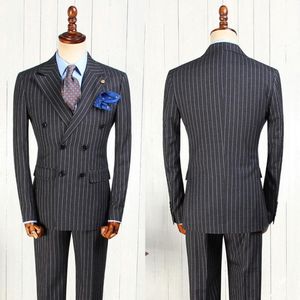 Klassisk stil dubbelbröst grå remsor brudgum Tuxedos topp lapel män passar bröllop / prom / middag bästa man blazer (jacka + byxor + slips) w298