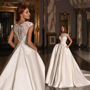 2020 casamento branco elegante linha de vestidos de alta-neck mangas Appliqued Lace Tribunal Trem do vestido de casamento Custom Made Robes De Mariée