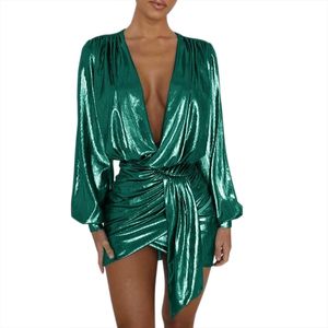 深いVネック不規則なドレス長袖の女性セクシーなヒップアップドレスのしわのリボン光沢のある金属のミニドレスイブニングパーティーvestido