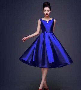 Abiti da cocktail semplici blu royal neri rossi di alta qualità Abiti da festa formali con lacci in pizzo lunghezza tè Plus Size Custom Made economici M74327x