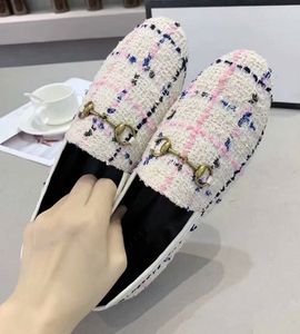 Venta caliente-Mujeres Zapatos de lana Diseñador Lady Velvet Zapatos casuales Moda Chica Tweed Suela de cuero Zapatos de forma delgada