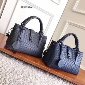 Top quality leather totes female large volume casual bags knitting real leather antirust hardware hasp totes 30cm wide