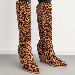 Venda quente-BONJOMARISA Na Altura Do Joelho Botas De Cano Alto Moda Mulher Outono Inverno Venda Quente Estranho Salto Alto Deslizamento Em Botas de Mulher Plus Size 33-46