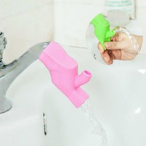 Hög elastisk silikonvattenskyddsförlängning Sänk barn Tvättanordningen Facet Extenders Badrum Kitchen Sink Faucet Guide ZC1630