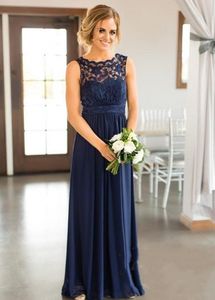 2022 Vestidos de dama de honra país para casamentos azul marinho jóia pescoço renda apliques até o chão plus size formal dama de honra vestidos2693