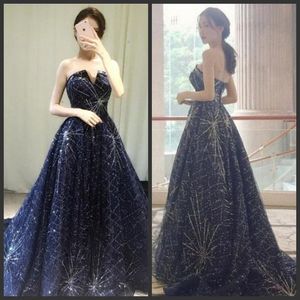 Sunning Elegant Prom Klänningar Stropplös Sexig Backless 2019 Fashion Luxury Formal Afton Dresses Sweep Train Beads Sequins Party Chowns