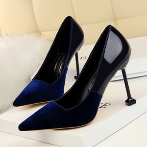 Hochzeitsschuhe Lackleder Stiletto High Heels Damen Markenabsätze Pumps Damenschuhe Damen schwarze Absätze italienische Schuhe Damen Designer Tacones