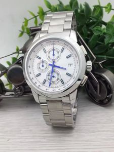 Nya ankomster Luxury Watch For Man Sport Watch Quartz Stopwatch Rostfritt Stål Armband Armbandsur 053