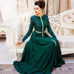 Zielony Muzułmański Marokański Kaftan Matka Bride Sukienek Crew Zroszony Aplikacje Dubaj Saudyd Vestido De Renda Długie Rękawy Suknie Wieczorowe