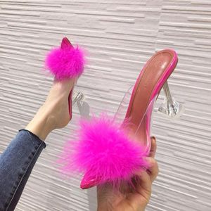 Peludos Sandálias de slides sapatos de mulher 2020 Verão Fofo Fur Salto Alto Peep Toe Bombas Mulheres High Heel Feminino Sexy sapatos de casamento