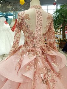 ピンクの特別なドバイの膨らむパーティードレスQuinceanera Dresses High Neck Long Tulle Sleev