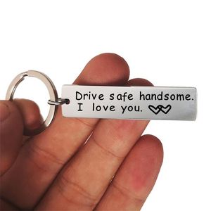 Rostfritt stål Drive Safe Key Ring Gravering Handsome Jag älskar dig Keychain Hållare Mode Smycken Will och Sandy Drop Ship