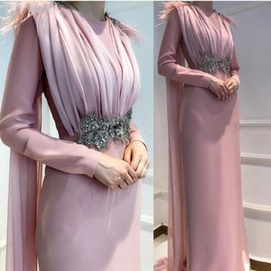 Rosa Arabiska Prom Klänningar Lång Mermaid Muslim Kvällar Långärmade Fjäder Ruffles Kvinnor Formellt Används Skräddarsy