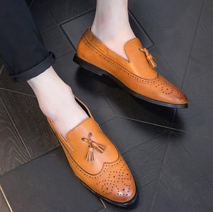 2019 män klänning skor lyx läder spänne band kontor affärer bröllop handgjord bland färg brogue formell pekad tå oxfords mens sko