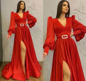 Red alta Slit Prom Dress Cristal Belt A linha V Neck Ruffles manga comprida vestidos de noite desgaste do partido Vestidos Robe De Soiree Abendkleider