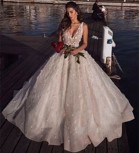 Gorgeous Ball Gown Wedding Dresses With 3D Lace Appliques Beads Bohemia Bridal Gowns Custom Made Wedding Dress Plus Size