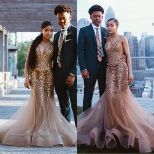 Brun African Black Girls Prom Klänningar 2022 Spaghetti Straps Golvlängd Pärlor Kristaller Formell Klänning Aftonklänningar Wear Robe de Soiree