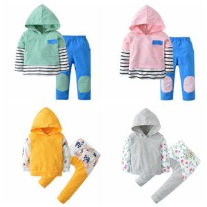 Çocuklar DrtiSner Giyim Erkek Çizgili Yama Giyim Setleri Kızlar Uzun Kollu Rahat Hoodies Takım Elbise Bebek Tişörtü Ceketler Pantolon C7208