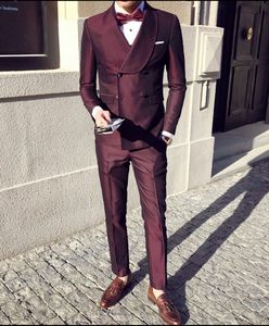 Smoking da sposo in raso Borgogna Blu Uomo Smoking da sposa Giacca doppiopetto Blazer Moda Uomo Cena Darty Suit Giacca Pantaloni Cravatta287B