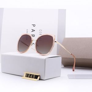 Occhiali da sole di design -2019 nuovo modello 8945 occhiali da sole polarizzati da donna lenti polaroid hd tendenza moda con scatola