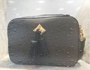 Os mais recentes Saintonge Tassel Camera Bag 43557 Couro Bolsa de Ombro 22 centímetros * 16 centímetros de Bom Preço Mulheres Alta Qualidade Marca bolsa com alça