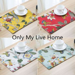 Últimas Flor do Natal dos pássaros Tabela Placemat chinês algodão linho Decoração Placemats retângulo Mesa de Jantar Mat Protector Pad