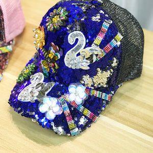 Moda Popularny Luksusowy Projektant Handmade Cekiny Kryształ Diament Piękne Kwiat Kapelusze Kobiety Baseball Ball Caps Outdoor