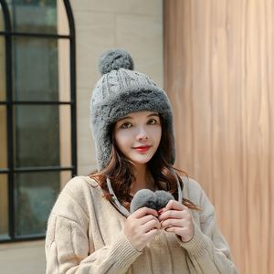 Vinterhattar för kvinnor plysch sammet öronskydd stickad hatt kvinnlig varm pompom beanie bonnet kvinnor hatt gorras