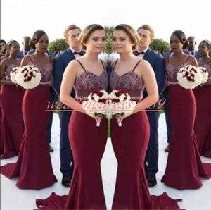 Eleganta Spaghetti Bridesmaid Dresses Lace Pärlor Mermaid African Maid of Honor Dress Evening Party Gowns Formell Prom Dress Wedding Guest Wear
