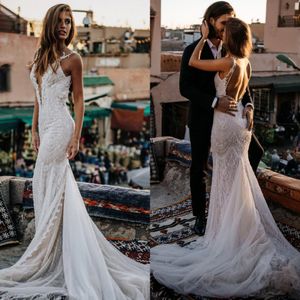 2020 Elegant Tulle Mermaid Wedding Dresses Deep V Neck Backless Bridal Gowns Illusion Beaded Wedding Dress