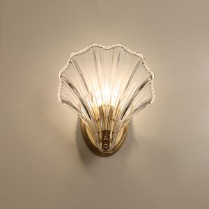 Ny 2019 Lyx Crystal Glass Shell Luxury Guldvägglampa Lampor Lampor LED Ljus Sovrum Vardagsrum Inomhusbelysningsarmaturer