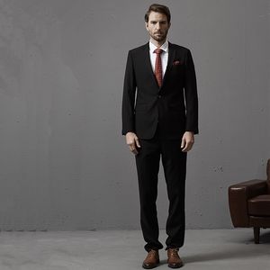 Mäns kostym två-bitars kostym (jacka + byxor) Svart bröllopsbrud Groomsman klänning Mäns Business Casual Suit Set Custom Made