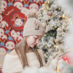 Fashion- 8 Kolory Pom Pom Pom Pomie Zimowe Ciepłe Czapki Knit Beanie Boże Narodzenie Santa Claus Horn Cap Ljjo7214-3