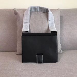 Duża oferta Najnowsze kobiety torby na ramię importowane Carfskin 100% Nieskazitelny Doskonały Crossbody Idealny sprzęt 24.5x20.5mm Duża objętość