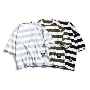 Cotton Loose Fit Short-Sleeved Men T-shirt Stripe Plus Size Summer Oversized T Shirt Mens O Neck Casual Male Tee Tops YT50272