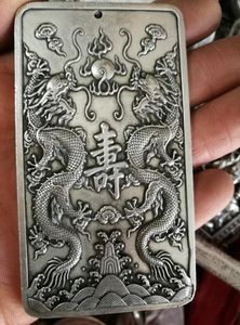 Chiny tybetańskie srebrne rzeźbione pism wisiorek podwójny smok 