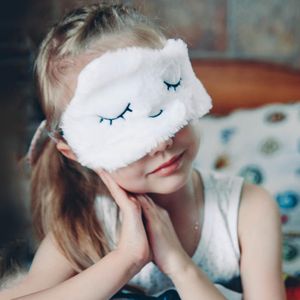 Göz Maskeleri Çocuklar toptan satış-Sevimli Anime Uyku Maskesi Göz Kapak Peluş Uyku Maskesi Körü Körü Kez Göz Atma Uyku Karikatür Şekerleme Göz Gölge Hediye Yetişkin Çocuklar için