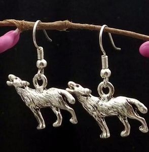 Nowa moda biżuteria Vintage Silver Wilk / Dog Animal Corners Dangle Kolczyki na prezenty damskie Biżuteria 637