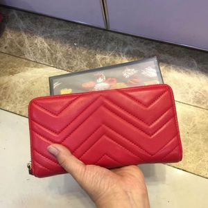 Designer-2019 brand long wallet fashion wavy leather women clutch bag luxury designer high quality classic zip pocket